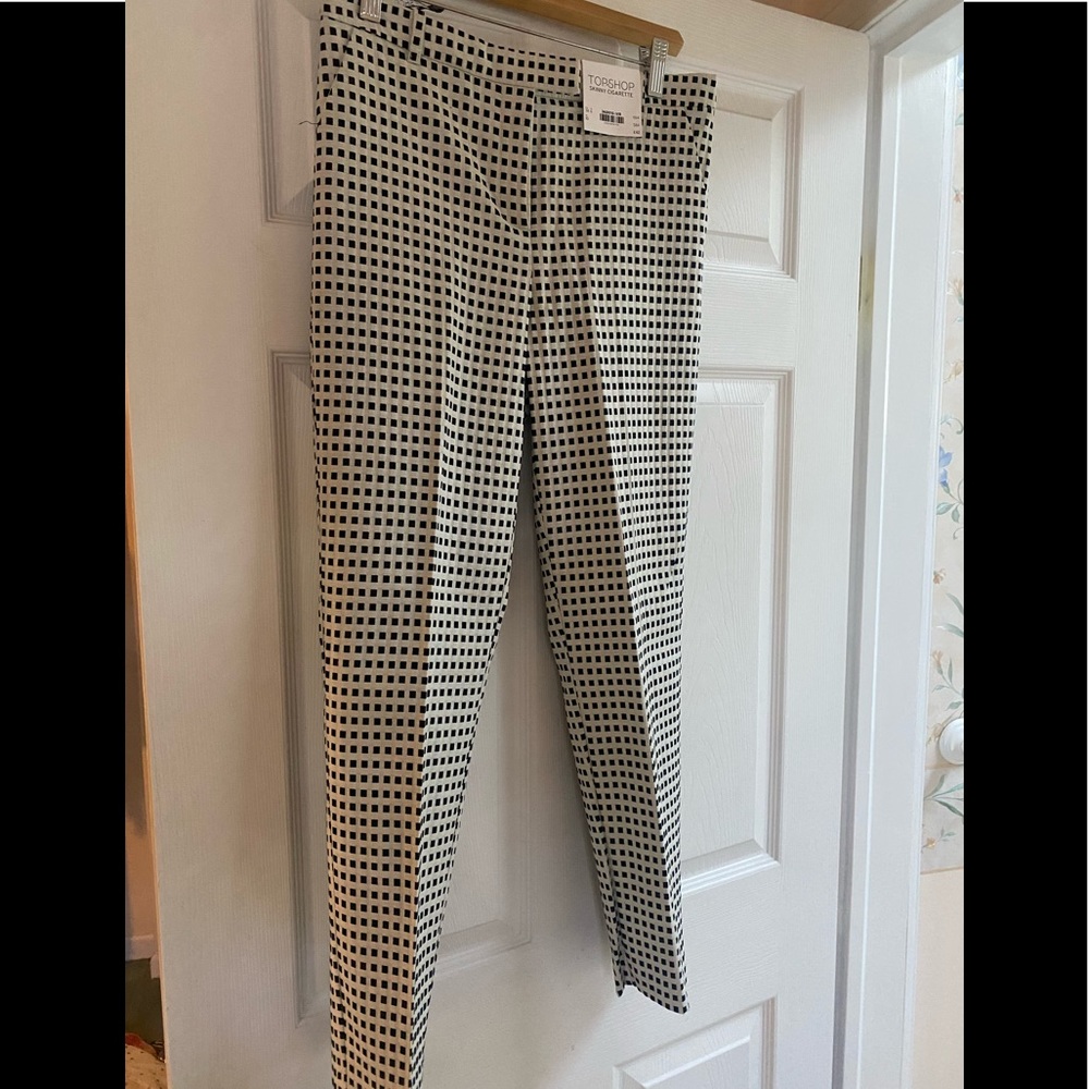 Topshop gingham cigarette pants.
